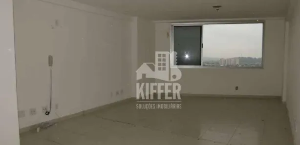 Sala Comercial à venda, 23m² no Centro, São Gonçalo