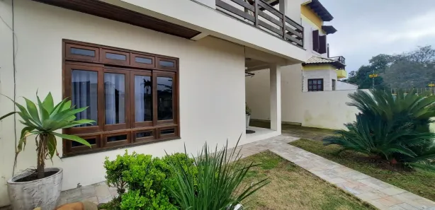 Sobrado com 3 Quartos à venda, 132m² no Centro, Guaíba