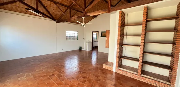 Casa com 3 Quartos à venda, 210m² no Jardim Regina, Brotas