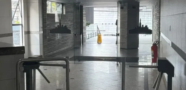 Sala Comercial à venda, 45m² no Stiep, Salvador