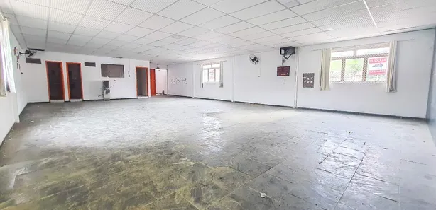Sala Comercial para alugar, 460m² no Vale do Jatobá (Barreiro), Belo Horizonte