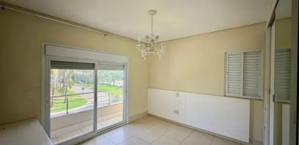 Casa de Condomínio com 3 Quartos para alugar, 328m² no Jardins Milão, Goiânia