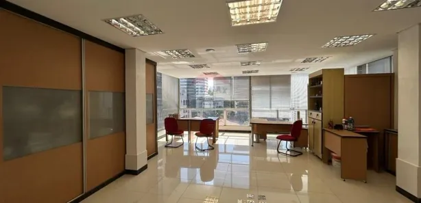 Sala Comercial para alugar, 69m² no Lourdes, Belo Horizonte