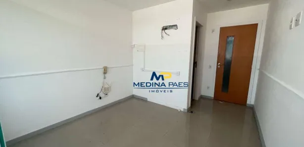 Sala Comercial à venda, 20m² no Centro, São Gonçalo