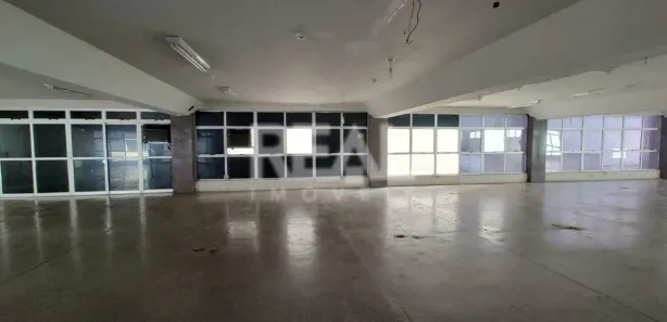 Sala Comercial para alugar, 544m² no Santa Efigênia, Belo Horizonte