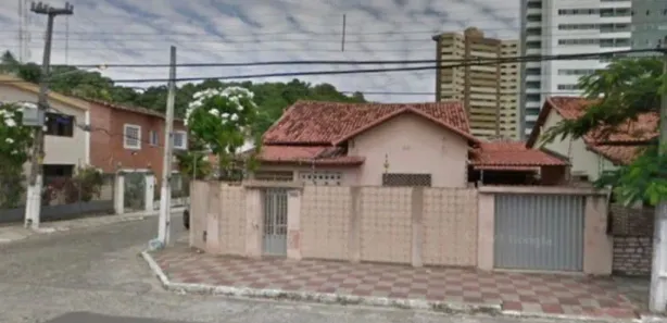 Casa com 3 Quartos à venda, 147m² no Petrópolis, Natal