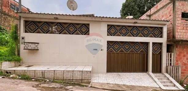 Casa com 3 Quartos à venda, 234m² no Lírio do Vale, Manaus