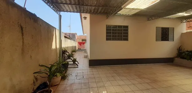 Casa com 2 Quartos à venda, 151m² no Jardim Taquaral, Brotas