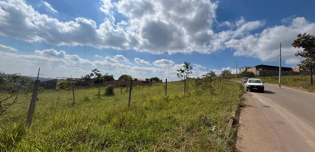 Lote/Terreno à venda, 589m² no Nazaré, São Joaquim de Bicas