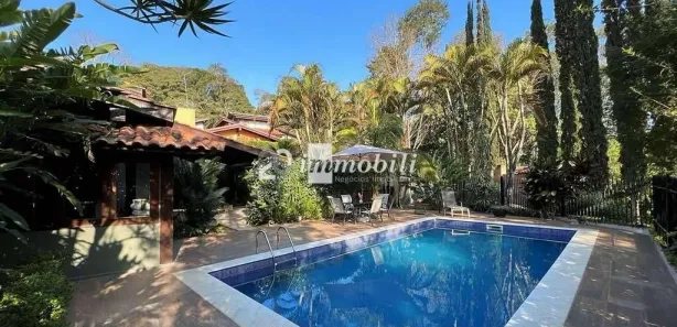 Casa de Condomínio com 4 Quartos para venda ou aluguel, 320m² no Chácara dos Lagos, Carapicuíba