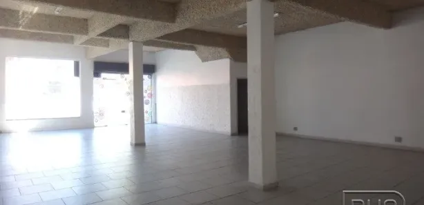 Sala Comercial para alugar, 150m² no São José, Caxias do Sul