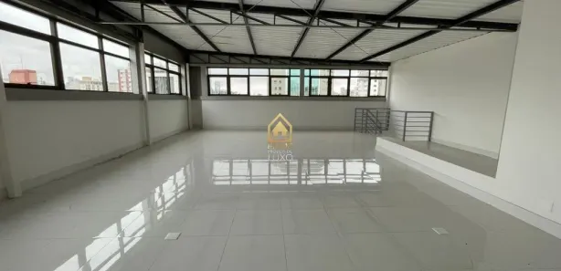 Imóvel Comercial para venda ou aluguel, 230m² no Santa Efigênia, Belo Horizonte