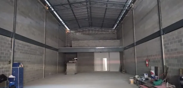Galpão/Depósito/Armazém para alugar, 10m² no Centro, Nova Iguaçu