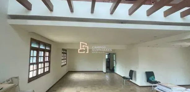 Casa com 8 Quartos para alugar, 399m² no Santa Tereza, Belo Horizonte