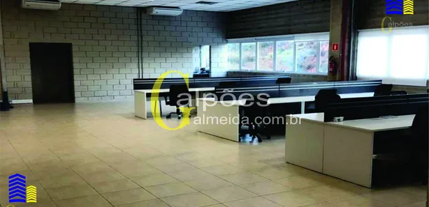 Galpão/Depósito/Armazém para alugar, 2585m² no Centro, Araçariguama