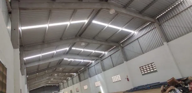 Galpão/Depósito/Armazém com 4 Quartos para venda ou aluguel, 1000m² no Br 101, 