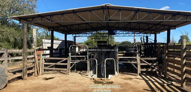 Fazenda/Sítio com 4 Quartos à venda, 92000m² no , Abadiânia