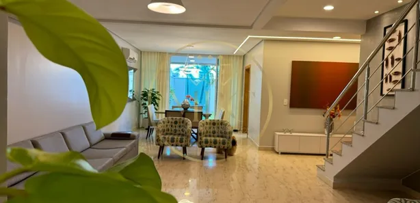 Casa de Condomínio com 5 Quartos à venda, 320m² no Chapada, Manaus