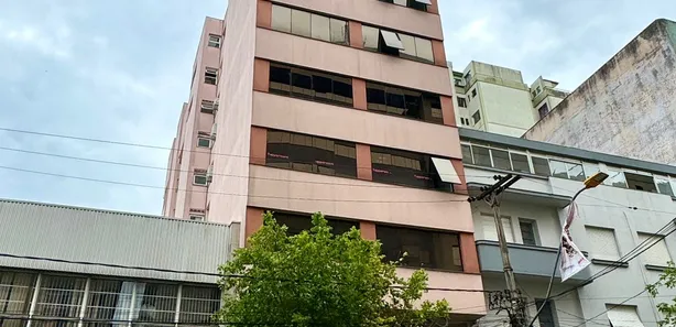 Ponto Comercial para alugar, 50m² no Centro, Caxias do Sul