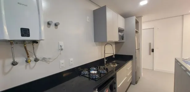 Apartamento com 2 Quartos para alugar, 65m² no , 