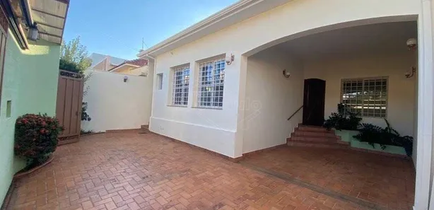 Casa com 3 Quartos à venda, 214m² no Centro, Araraquara