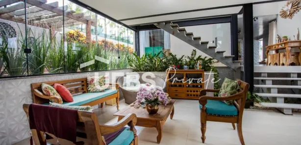 Casa de Condomínio com 3 Quartos à venda, 280m² no Fazenda Petrópolis - Residencial Monte Verde, Goiânia