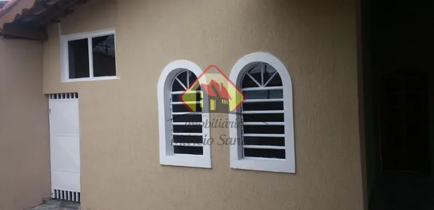 Casa com 3 Quartos à venda, 250m² no Vila Areao, Taubaté