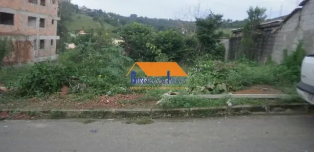 Lote/Terreno à venda, 720m² no Centro, São José da Lapa