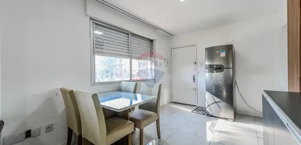 Apartamento com 3 Quartos à venda, 76m² no Farroupilha, Porto Alegre