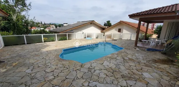 Casa com 4 Quartos à venda, 950m² no Centro, Porto União
