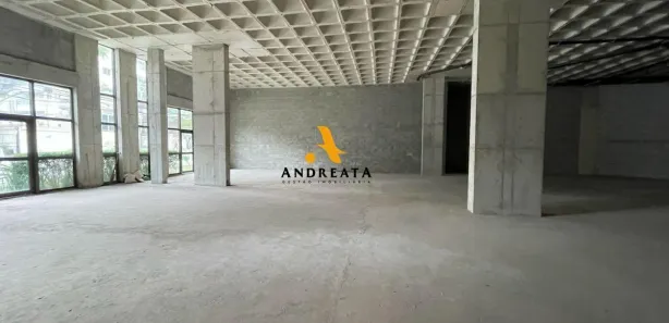 Ponto Comercial para alugar, 580m² no Freguesia (Jacarepaguá), Rio de Janeiro