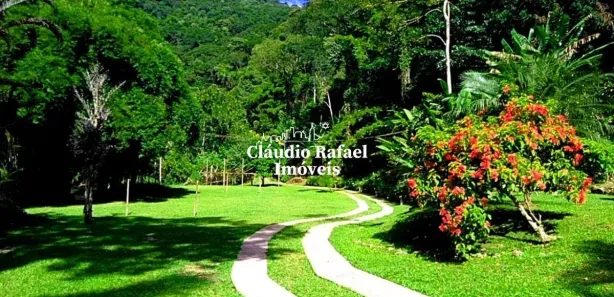 Fazenda/Sítio com 2 Quartos à venda, 13000m² no Centro, Casimiro de Abreu