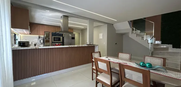 Sobrado com 4 Quartos à venda, 145m² no Ceilândia Sul, Brasília