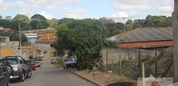 Lote/Terreno à venda, 360m² no Serra Dourada, Vespasiano