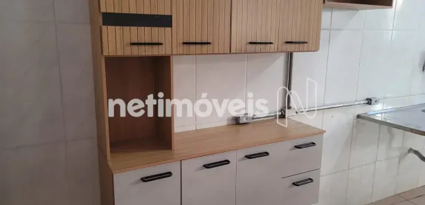 Casa com 1 Quarto para alugar, 50m² no São Marcos, Belo Horizonte