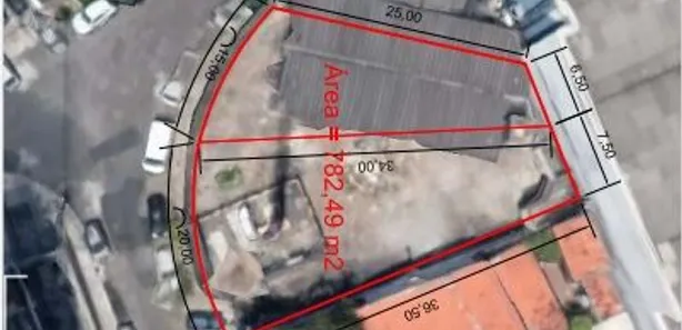 Lote/Terreno à venda, 782m² no Jardim Apipema, Salvador