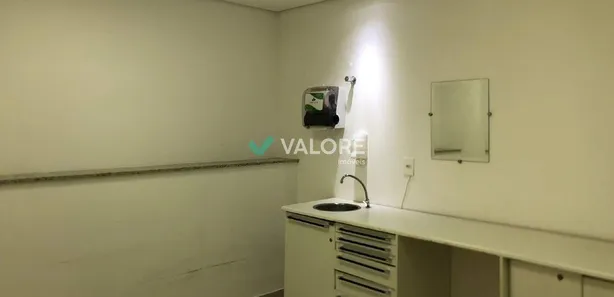 Ponto Comercial para alugar, 748m² no Santa Efigênia, Belo Horizonte