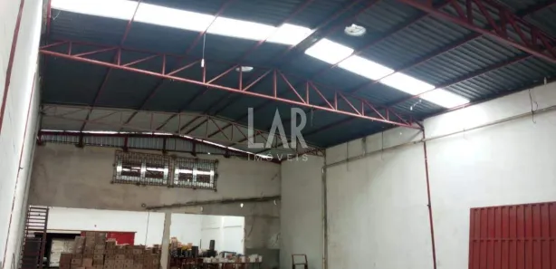Galpão/Depósito/Armazém para alugar, 950m² no Suzana, Belo Horizonte