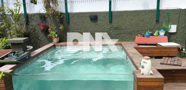 Casa com 4 Quartos à venda, 220m² no Humaitá, Rio de Janeiro