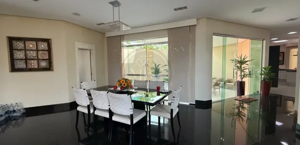 Casa de Condomínio com 5 Quartos à venda, 500m² no Adrianópolis, Manaus