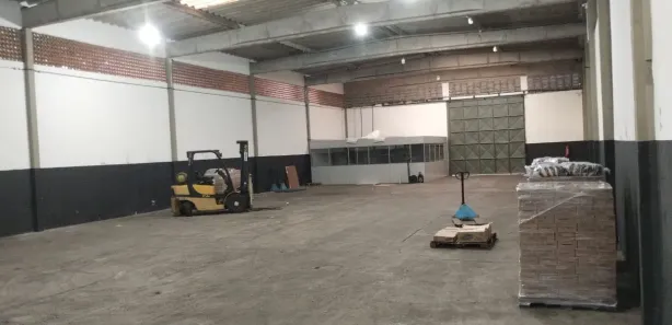 Galpão/Depósito/Armazém para alugar, 800m² no Porto Seco Pirajá, Salvador