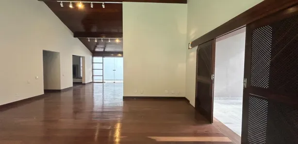 Casa com 7 Quartos para alugar, 756m² no Morin, Petrópolis