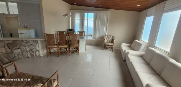 Casa de Condomínio com 5 Quartos para alugar, 233m² no Ogiva, Cabo Frio