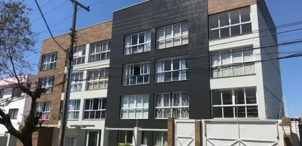 Kitnet com 1 Quarto para alugar, 32m² no Petrópolis, Caxias do Sul