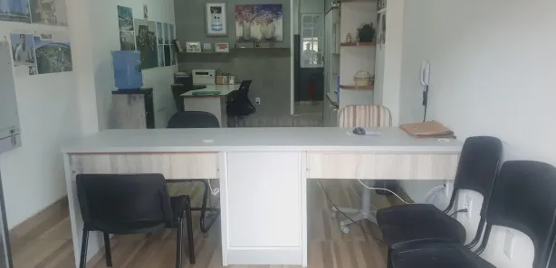 Ponto Comercial com 3 Quartos para alugar, 100m² no Itapuã, Salvador