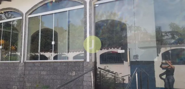 Casa com 5 Quartos para alugar, 300m² no Campo Grande, Rio de Janeiro