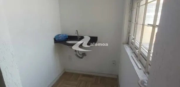 Sala Comercial para alugar, 35m² no Centro, Santos