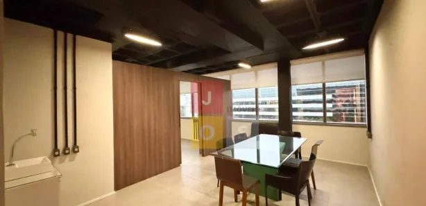 Sala Comercial para alugar, 47m² no Barra Olímpica, Rio de Janeiro