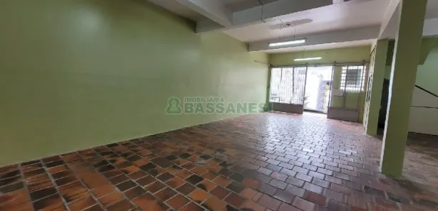 Ponto Comercial para alugar, 145m² no Nossa Senhora de Lourdes, Caxias do Sul