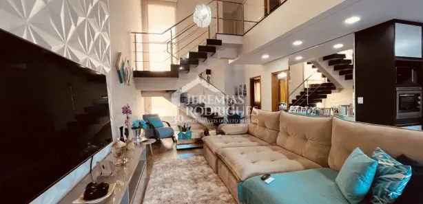 Casa de Condomínio com 3 Quartos à venda, 240m² no Castelo, Tremembé
